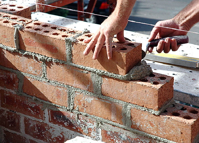 Câmara aprova a instituição do “Dia do Trabalhador e da Trabalhadora da Construção Civil”