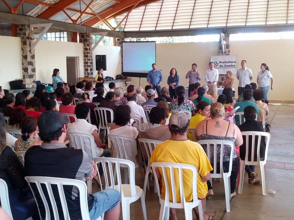 Chaves das 62 casas do Euthymio Casaroto são entregues