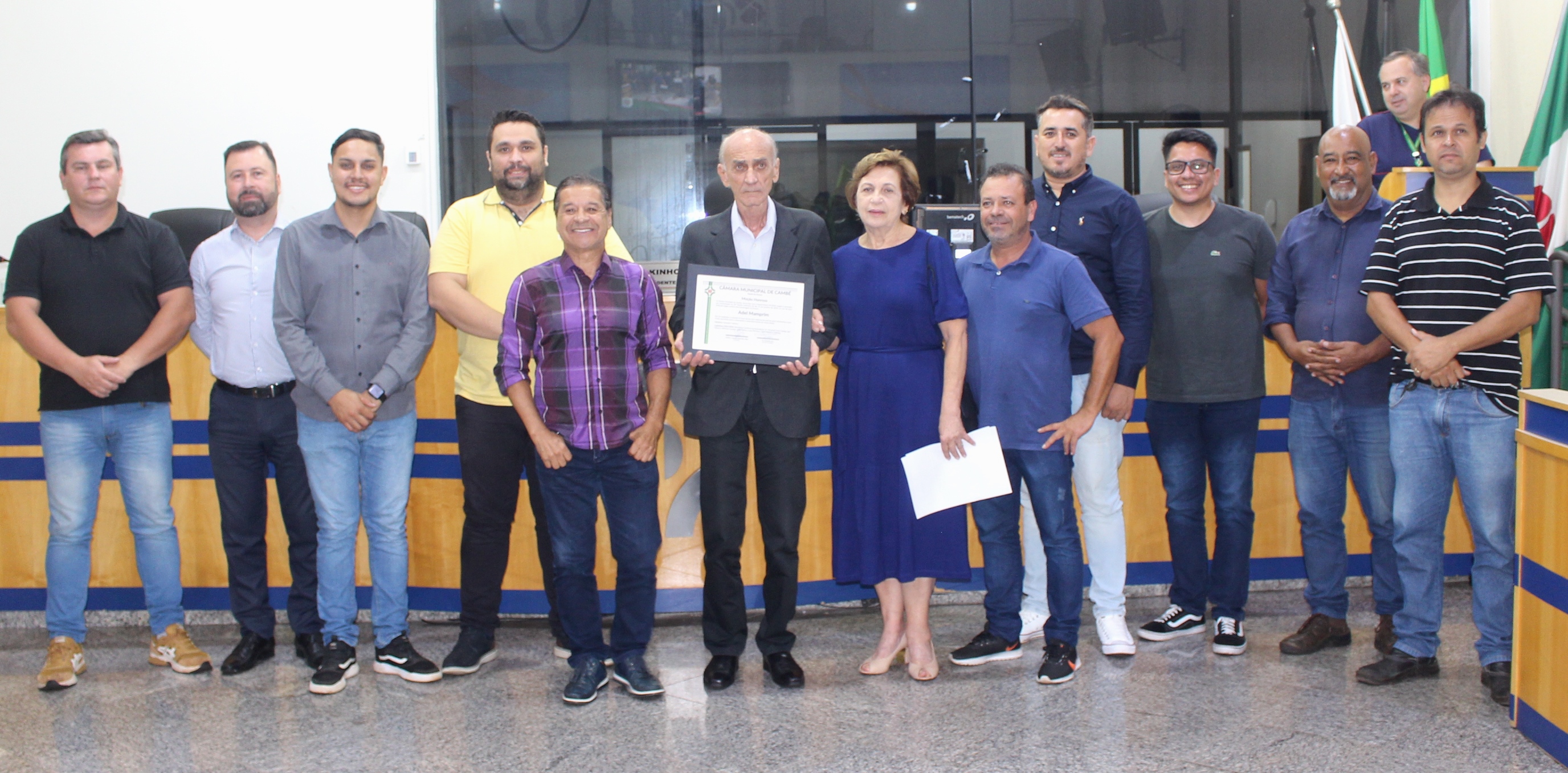 Sessão homenageia o médico Adel Mamprim   