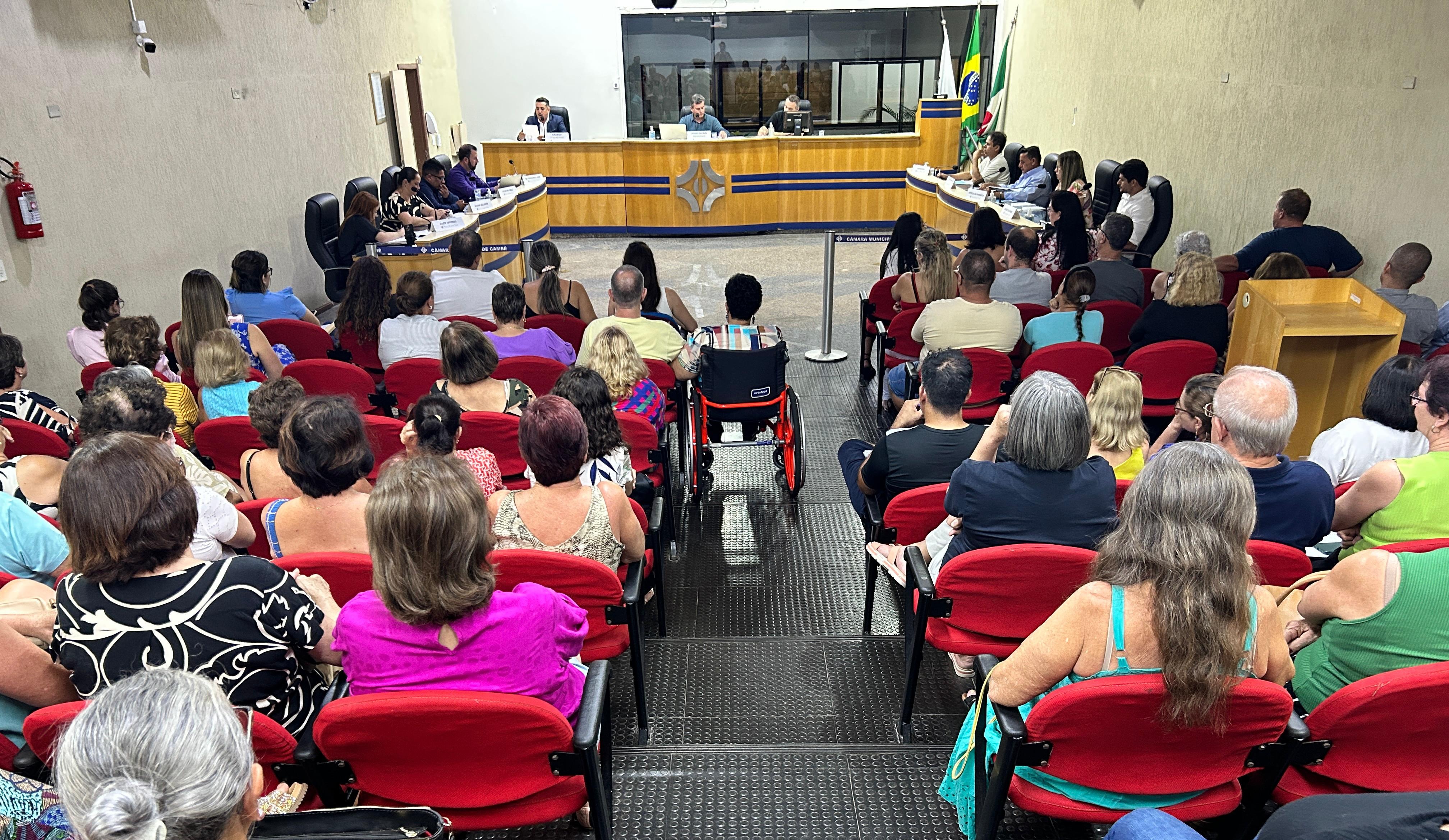 Vereadores discutem Moção de Apoio e votam projetos de interesse municipal   