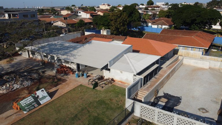 Vereadores acompanham anúncio de retomada de obras e novos projetos no município